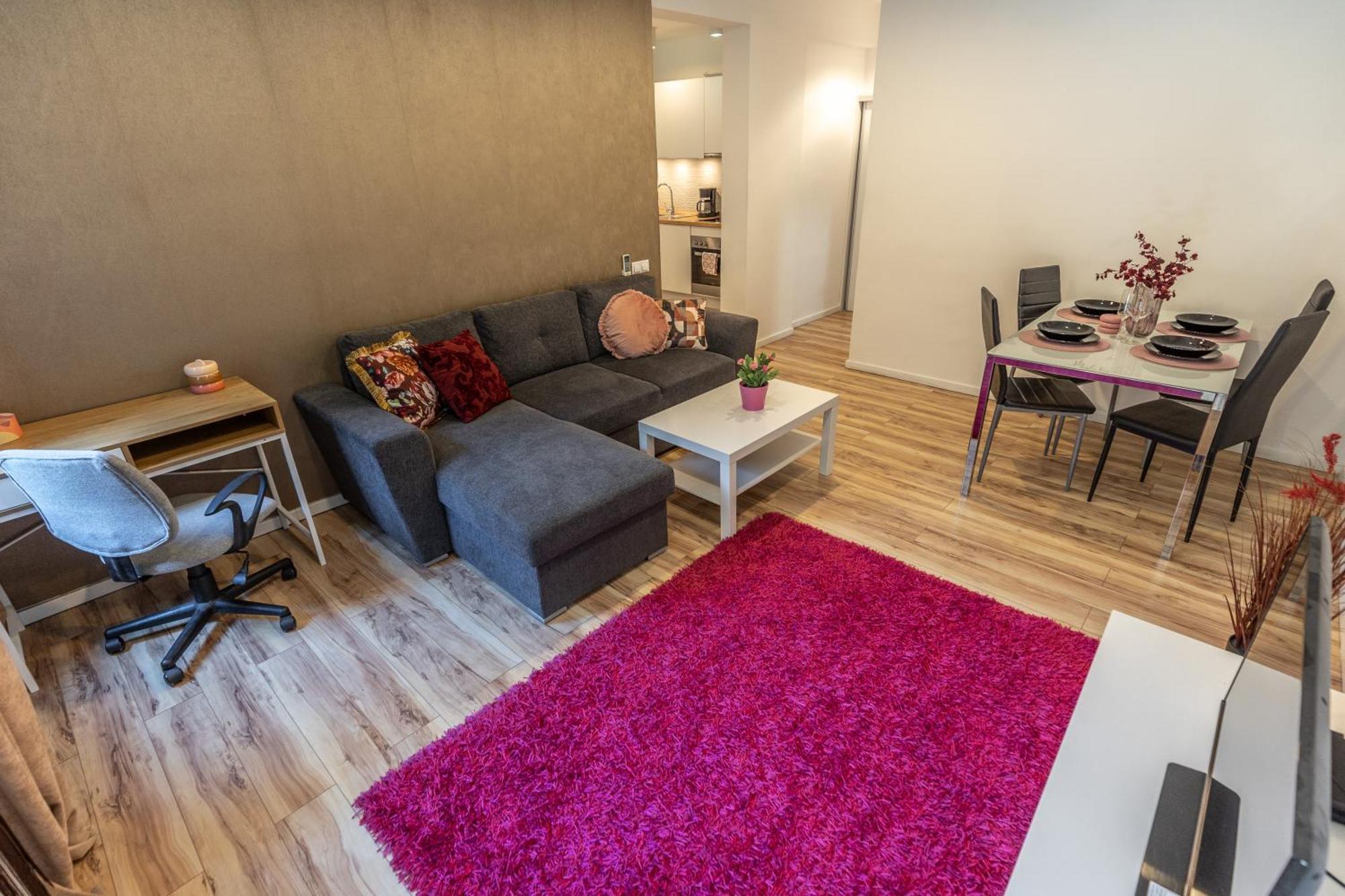 Gems Of Budapest - Ruby Unit Luaran gambar