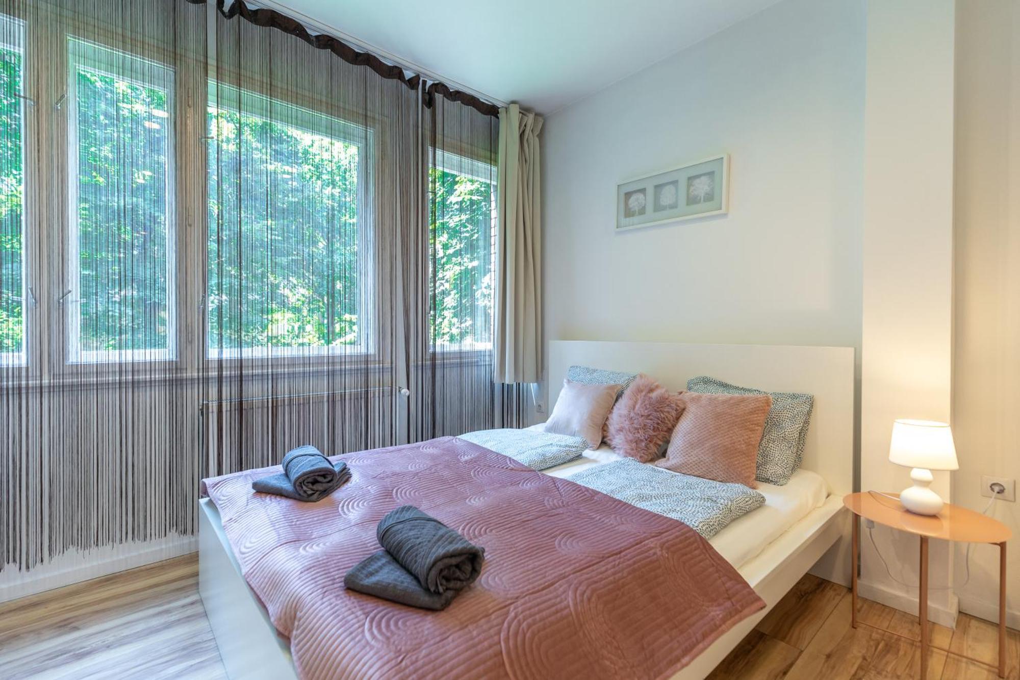 Gems Of Budapest - Ruby Unit Luaran gambar
