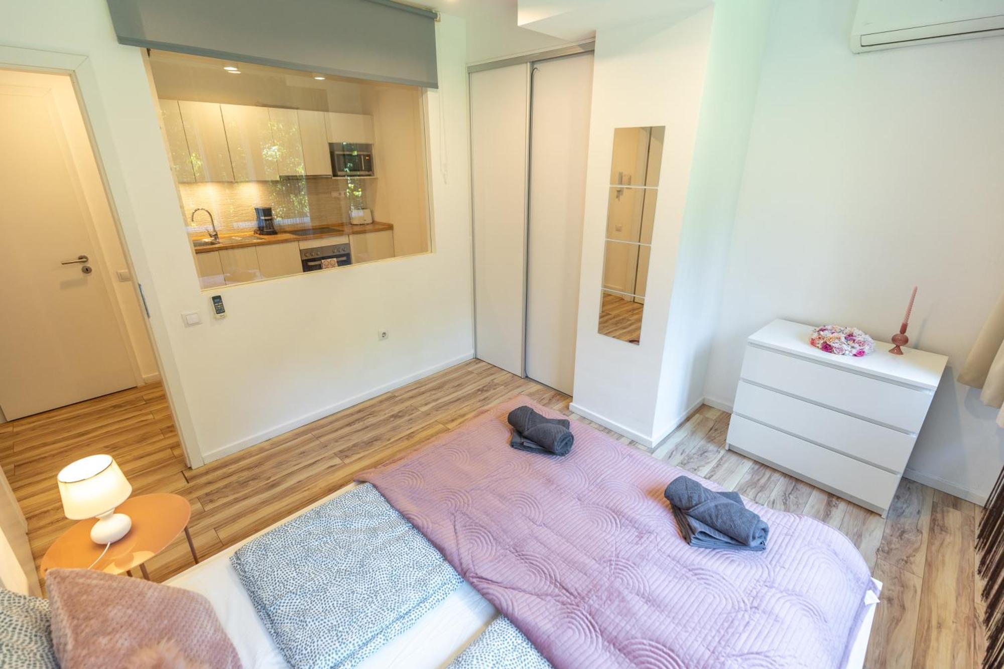 Gems Of Budapest - Ruby Unit Luaran gambar